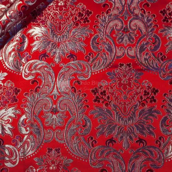 tessuto damascato I 10 106 rosso ricamo argento